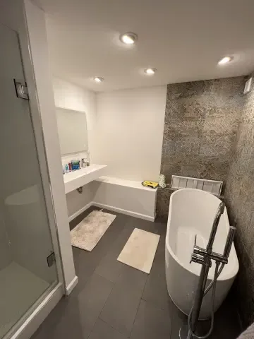 Modern Minimalist Bathroom Remodel — photo 6