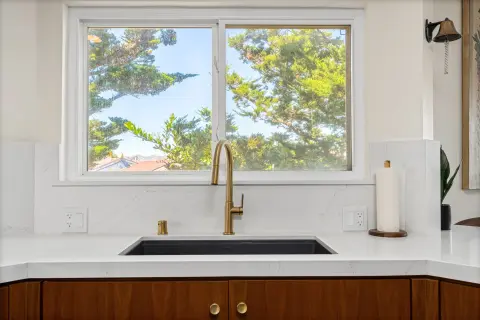 Modern Kitchen & Bathroom Remodel — photo 17