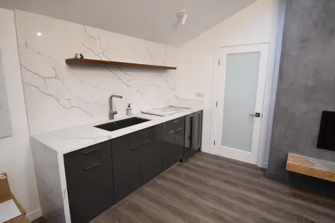 Garage Conversion to Modern Office Studio — photo 6