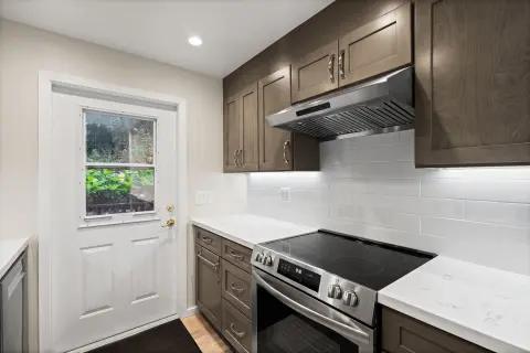 Mid-Century Modern Kitchen & Bathroom Remodel — photo 16