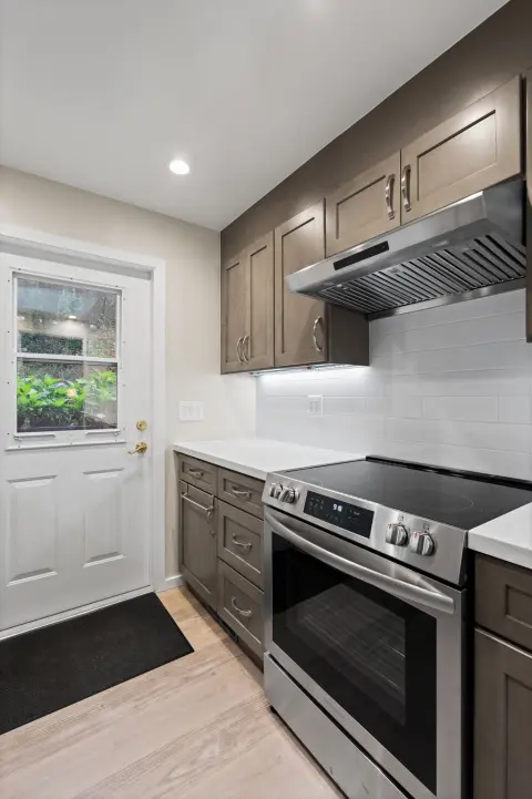 Mid-Century Modern Kitchen & Bathroom Remodel — photo 19